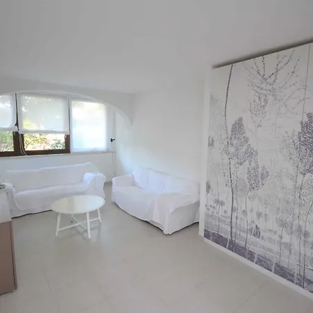 Zona Prima Est Albarella Villa *